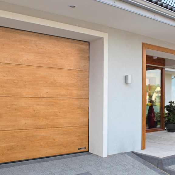 Unipro sekcijska vrata